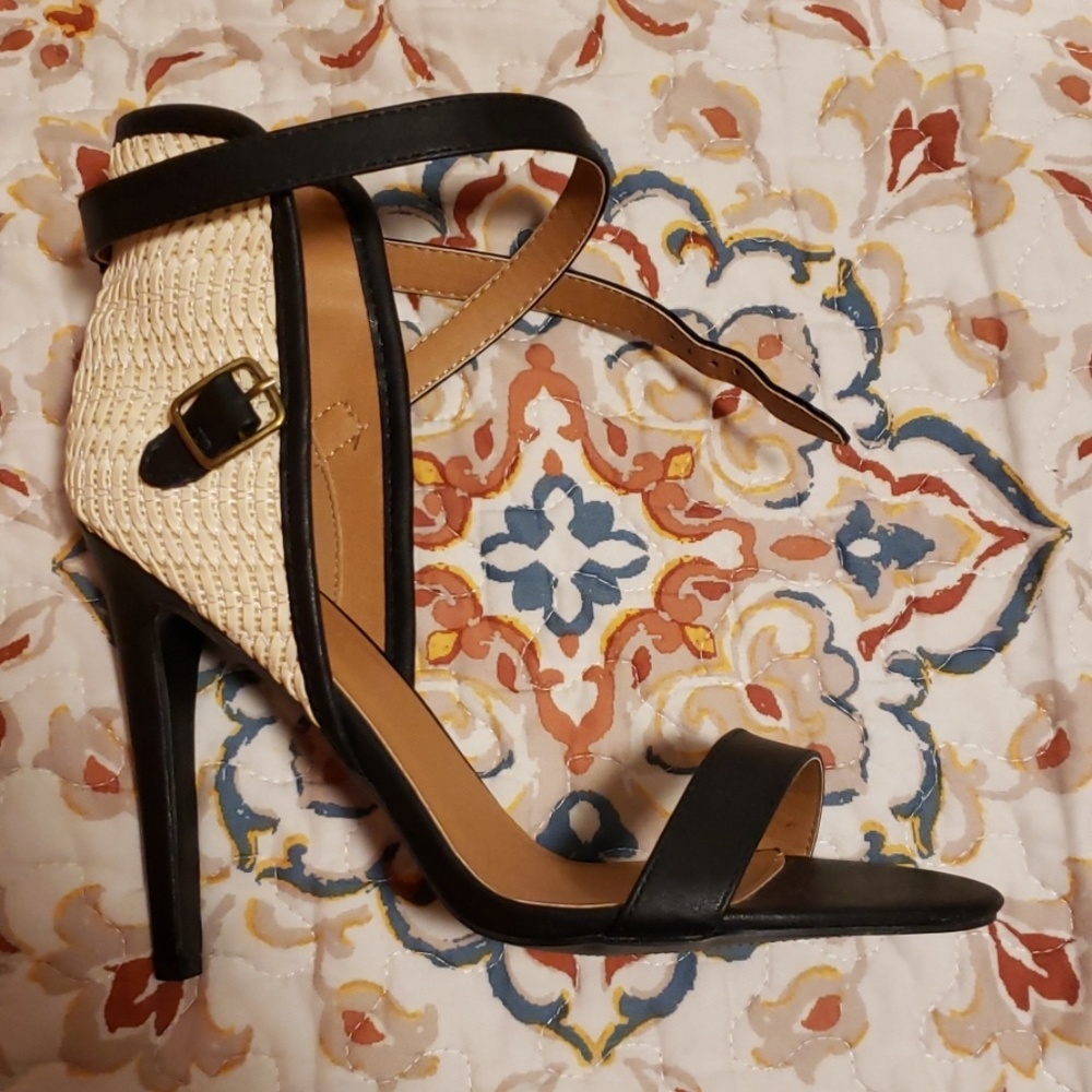 Black Sandal Shoes